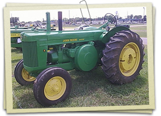 Antique John Deere Tractors