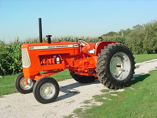 Allis Chalmers D19
